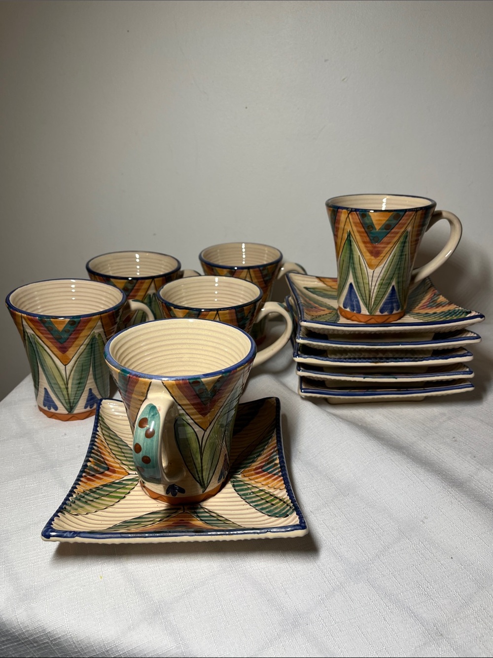 Vintage Studio Nova "Desert Flower" Cup & Saucer Set of 6 
Perfect Conditio